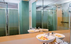 Le Duong Hotel